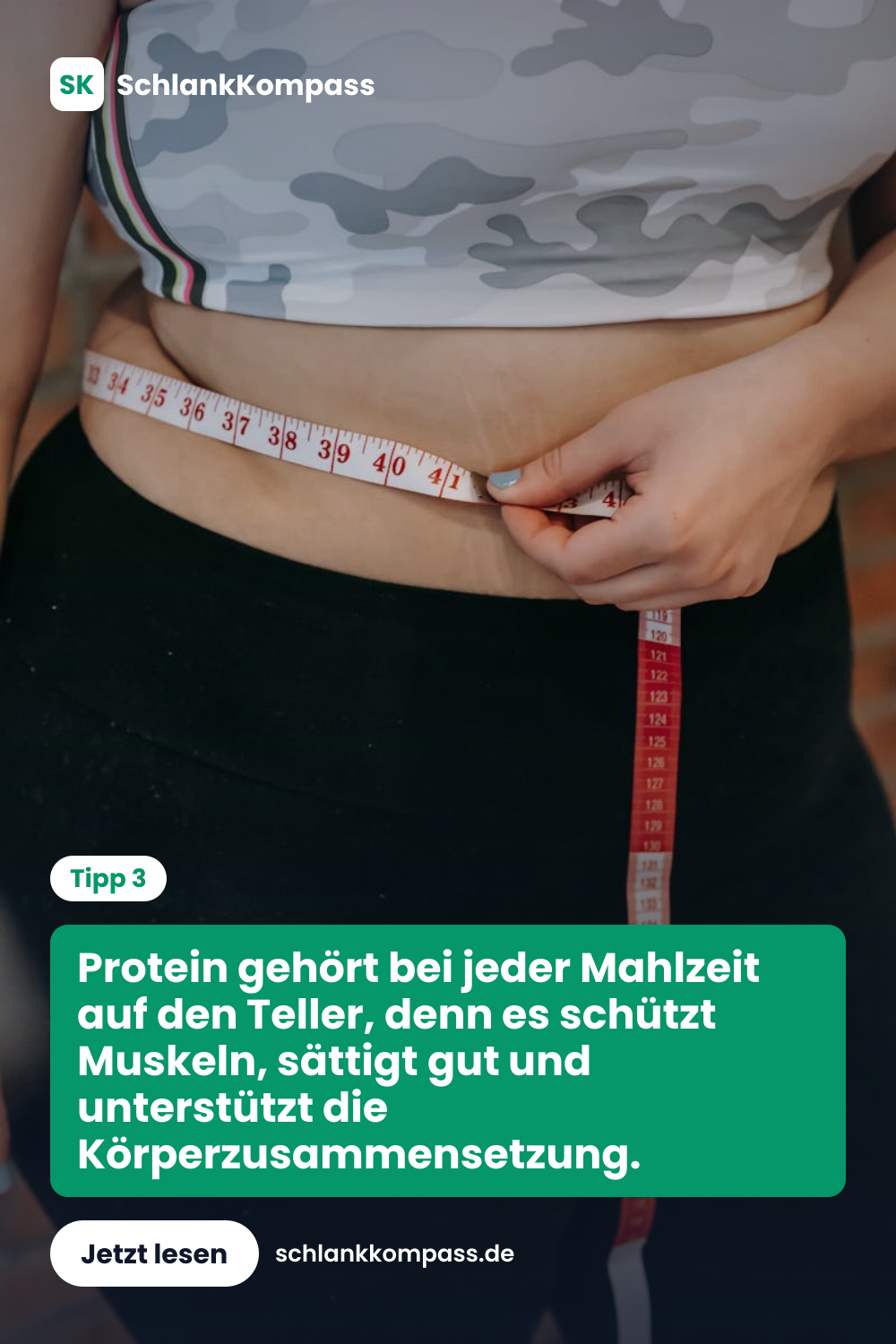 Protein gehört bei jeder Mahlzeit auf den Teller, denn es schützt Muskeln, sättigt gut und unterstützt die Körperzusammensetzung.