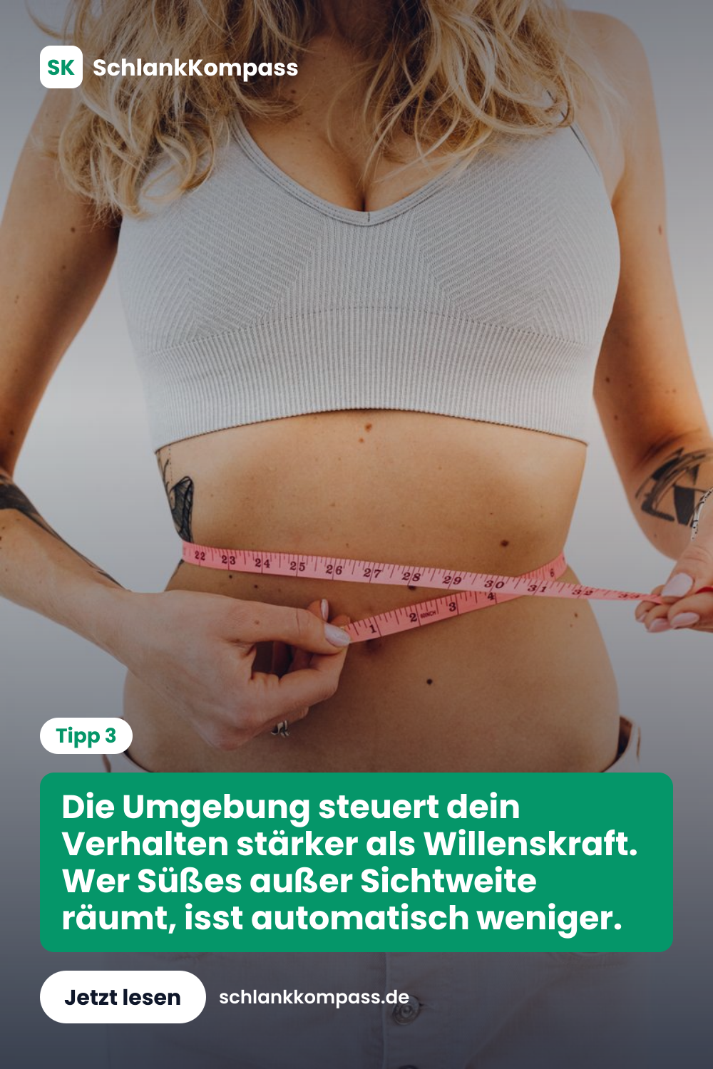 Die Umgebung steuert dein Verhalten stärker als Willenskraft. Wer Süßes außer Sichtweite räumt, isst automatisch weniger.