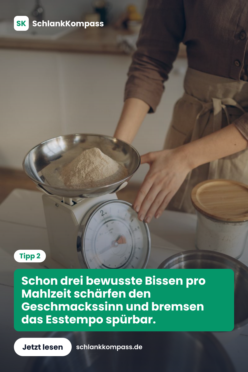 Schon drei bewusste Bissen pro Mahlzeit schärfen den Geschmackssinn und bremsen das Esstempo spürbar.