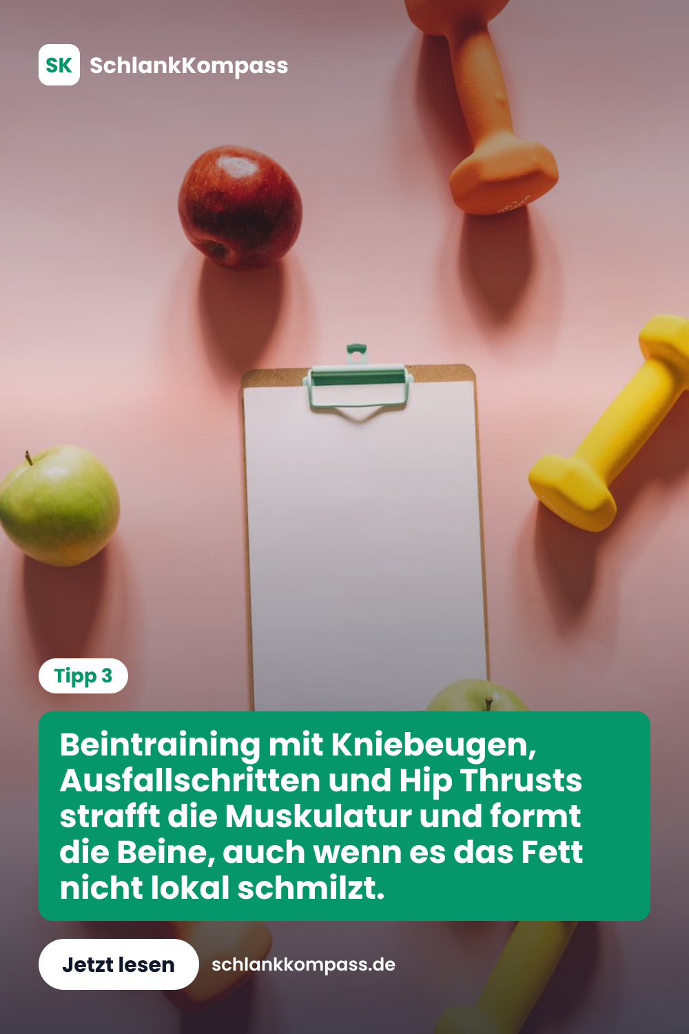 Beintraining mit Kniebeugen, Ausfallschritten und Hip Thrusts strafft die Muskulatur und formt die Beine, auch wenn es das Fett nicht lokal schmilzt.