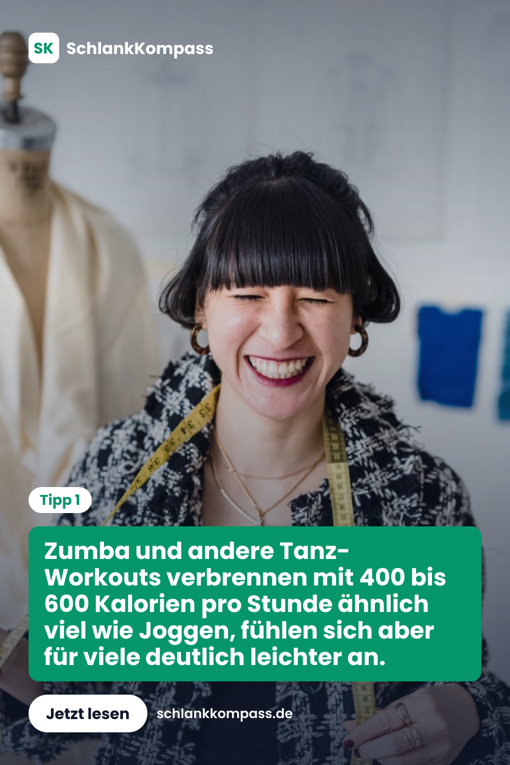 Zumba und andere Tanz-Workouts verbrennen mit 400 bis 600 Kalorien pro Stunde ähnlich viel wie Joggen, fühlen sich aber für viele deutlich leichter an.