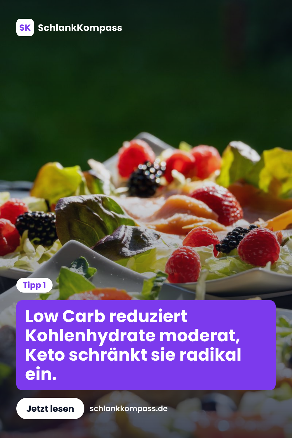 Low Carb reduziert Kohlenhydrate moderat, Keto schränkt sie radikal ein.