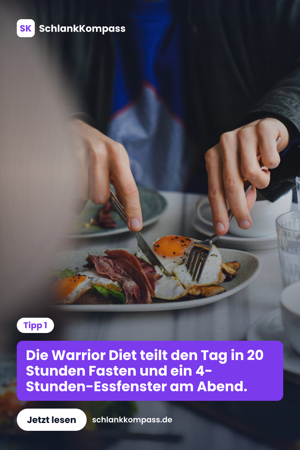 Die Warrior Diet teilt den Tag in 20 Stunden Fasten und ein 4-Stunden-Essfenster am Abend.