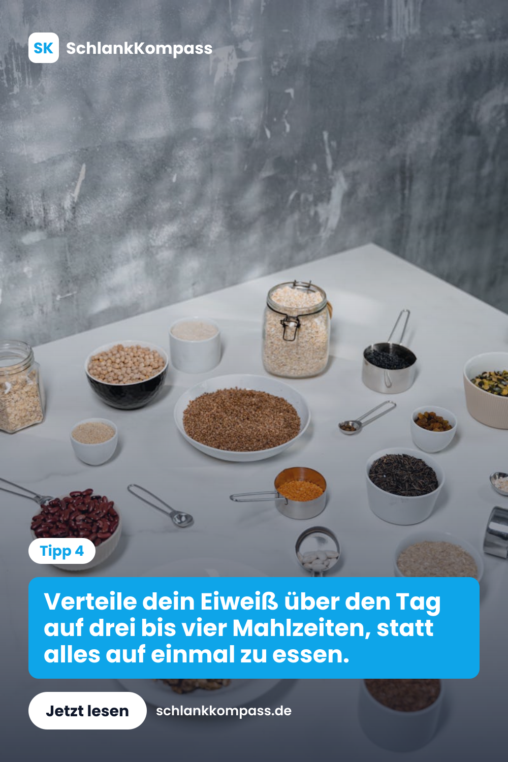 Verteile dein Eiweiß über den Tag auf drei bis vier Mahlzeiten, statt alles auf einmal zu essen.