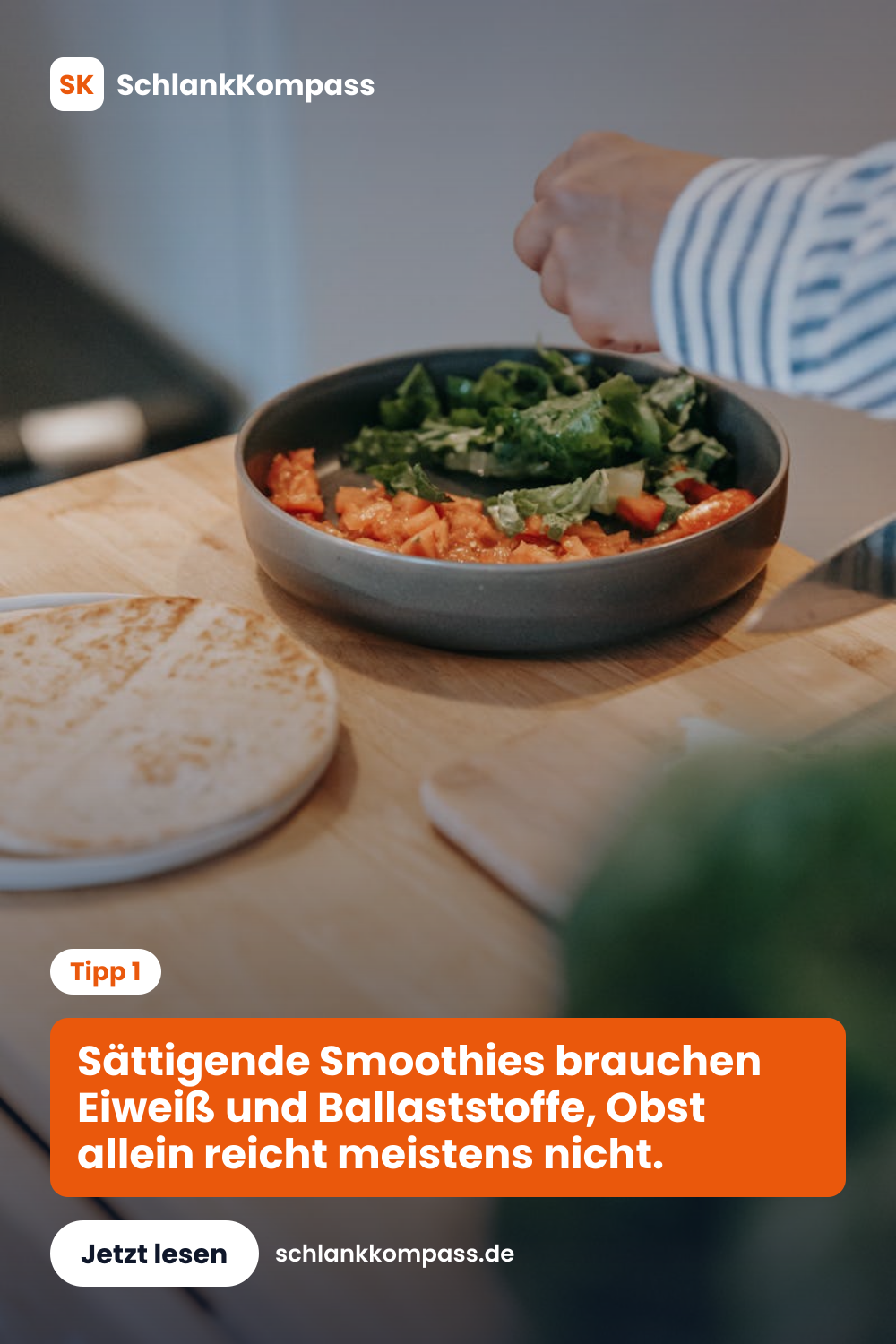 Sättigende Smoothies brauchen Eiweiß und Ballaststoffe, Obst allein reicht meistens nicht.