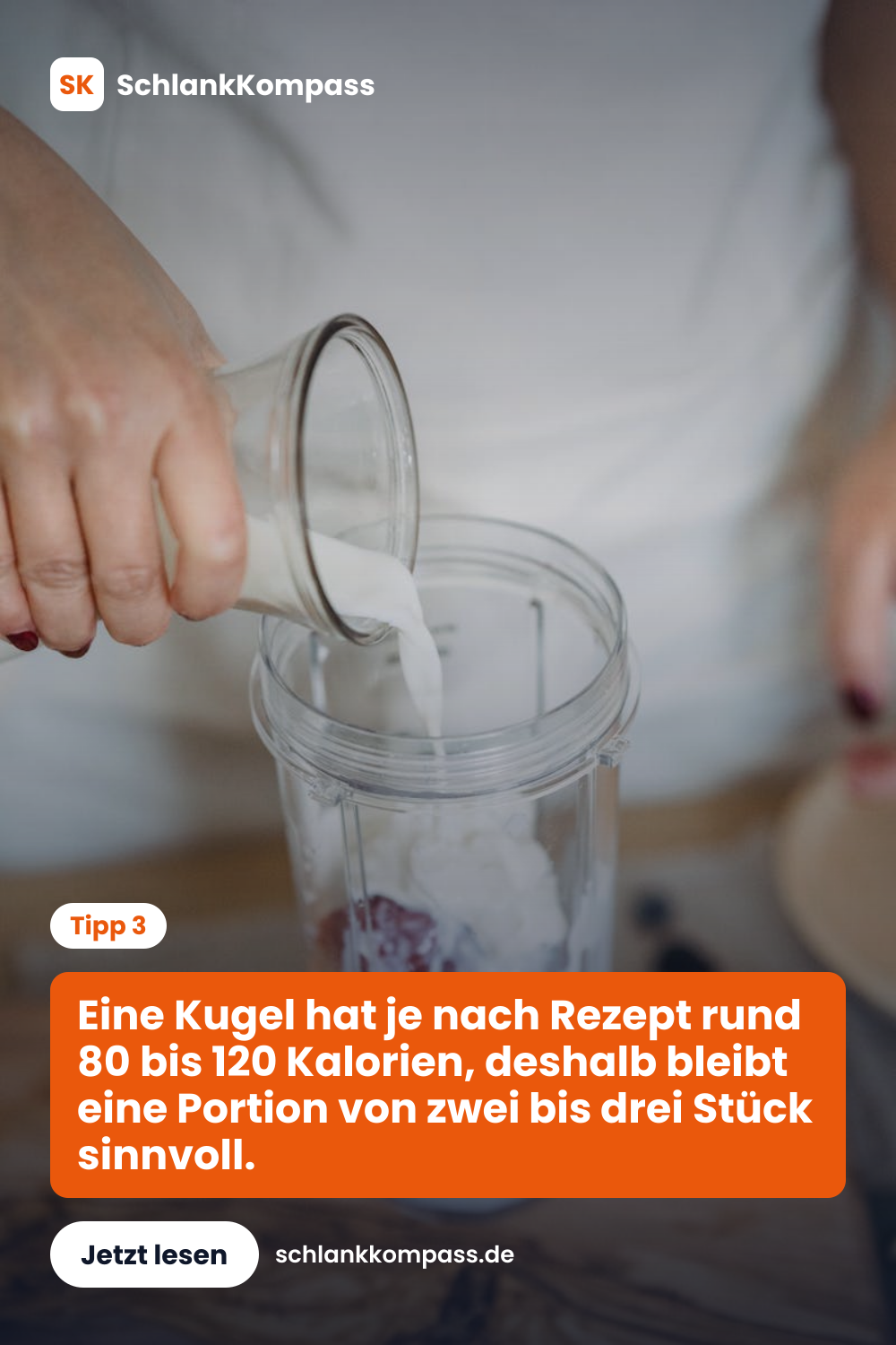 Eine Kugel hat je nach Rezept rund 80 bis 120 Kalorien, deshalb bleibt eine Portion von zwei bis drei Stück sinnvoll.