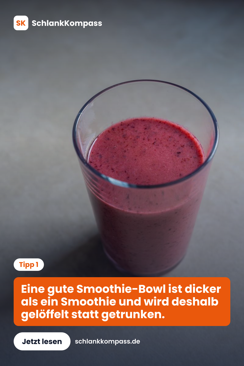Eine gute Smoothie-Bowl ist dicker als ein Smoothie und wird deshalb gelöffelt statt getrunken.