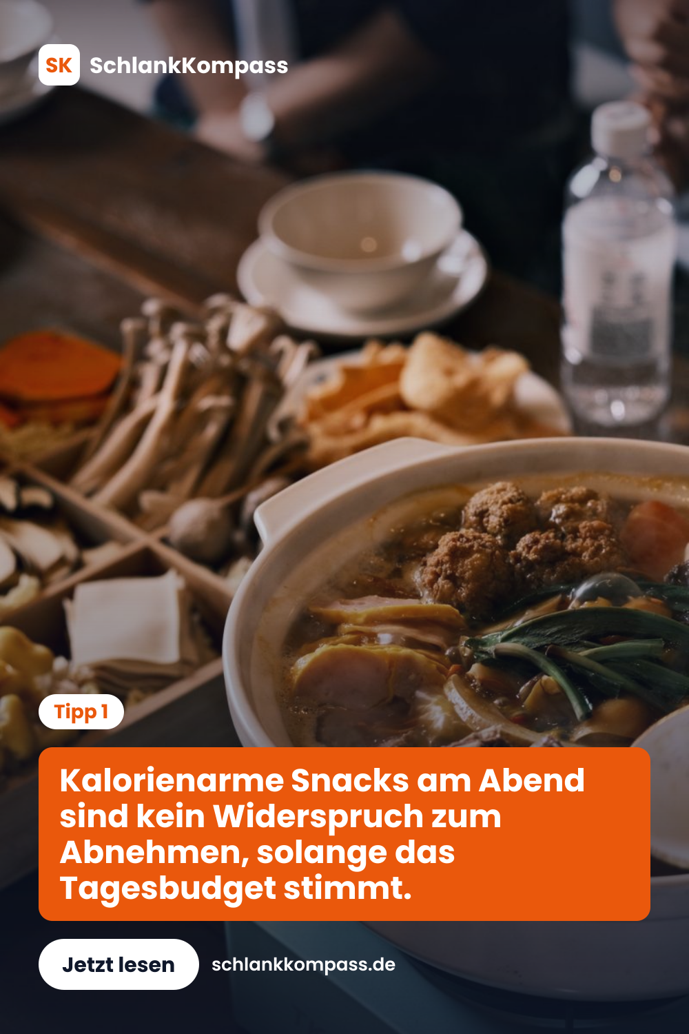 Kalorienarme Snacks am Abend sind kein Widerspruch zum Abnehmen, solange das Tagesbudget stimmt.