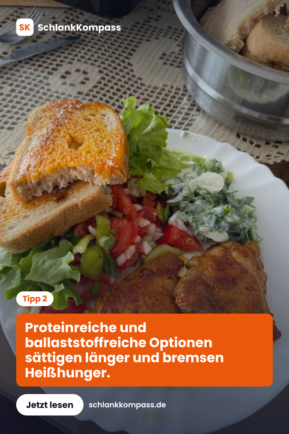 Proteinreiche und ballaststoffreiche Optionen sättigen länger und bremsen Heißhunger.