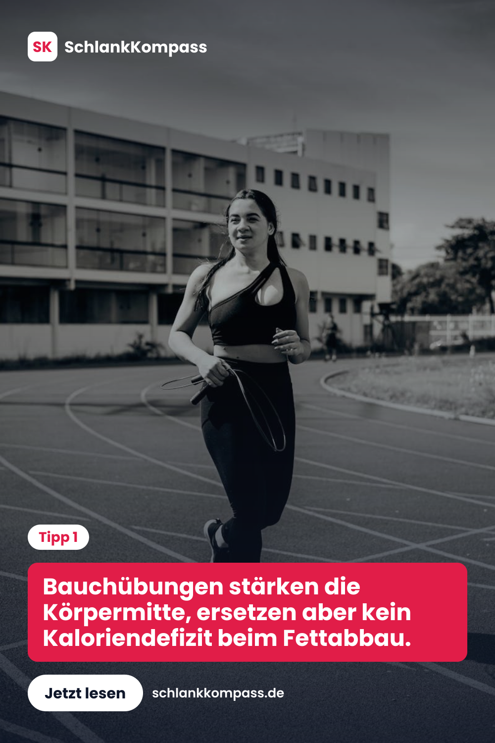 Bauchübungen stärken die Körpermitte, ersetzen aber kein Kaloriendefizit beim Fettabbau.
