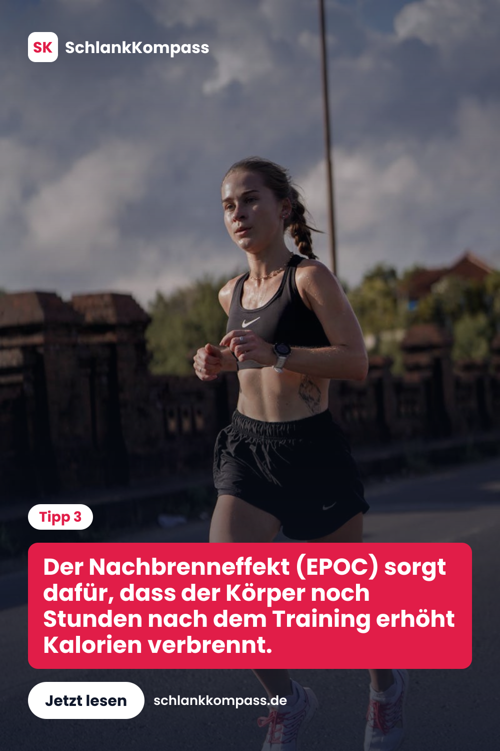 Der Nachbrenneffekt (EPOC) sorgt dafür, dass der Körper noch Stunden nach dem Training erhöht Kalorien verbrennt.